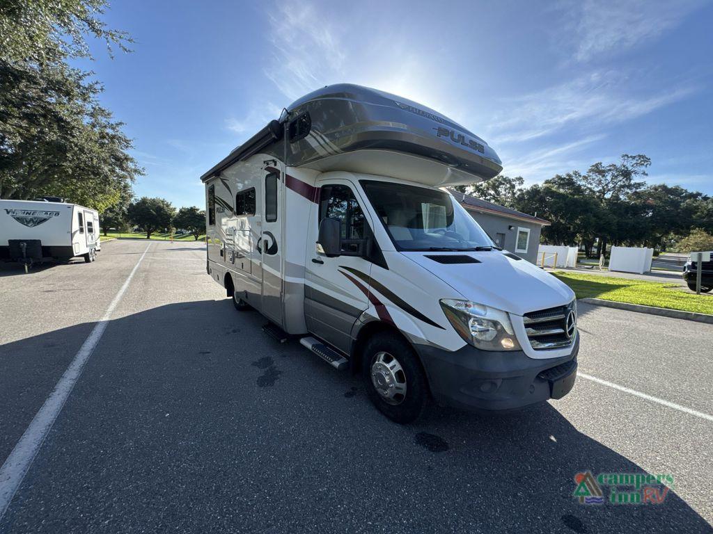 2018 Fleetwood Rv Pulse 24A in seffner FL