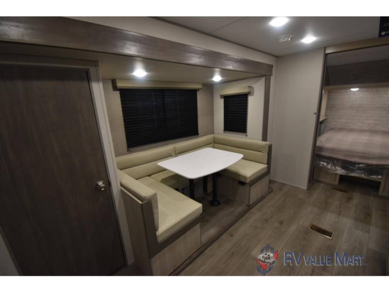 A photo of this 2026 Coachmen Rv Catalina Summit Series 8 231BHS