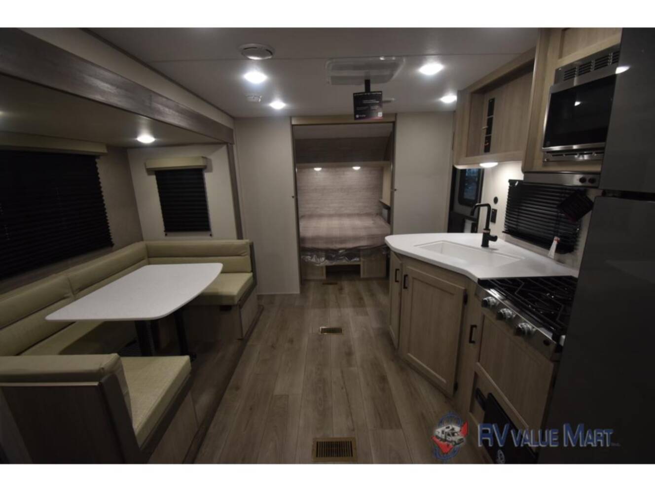 A photo of this 2026 Coachmen Rv Catalina Summit Series 8 231BHS