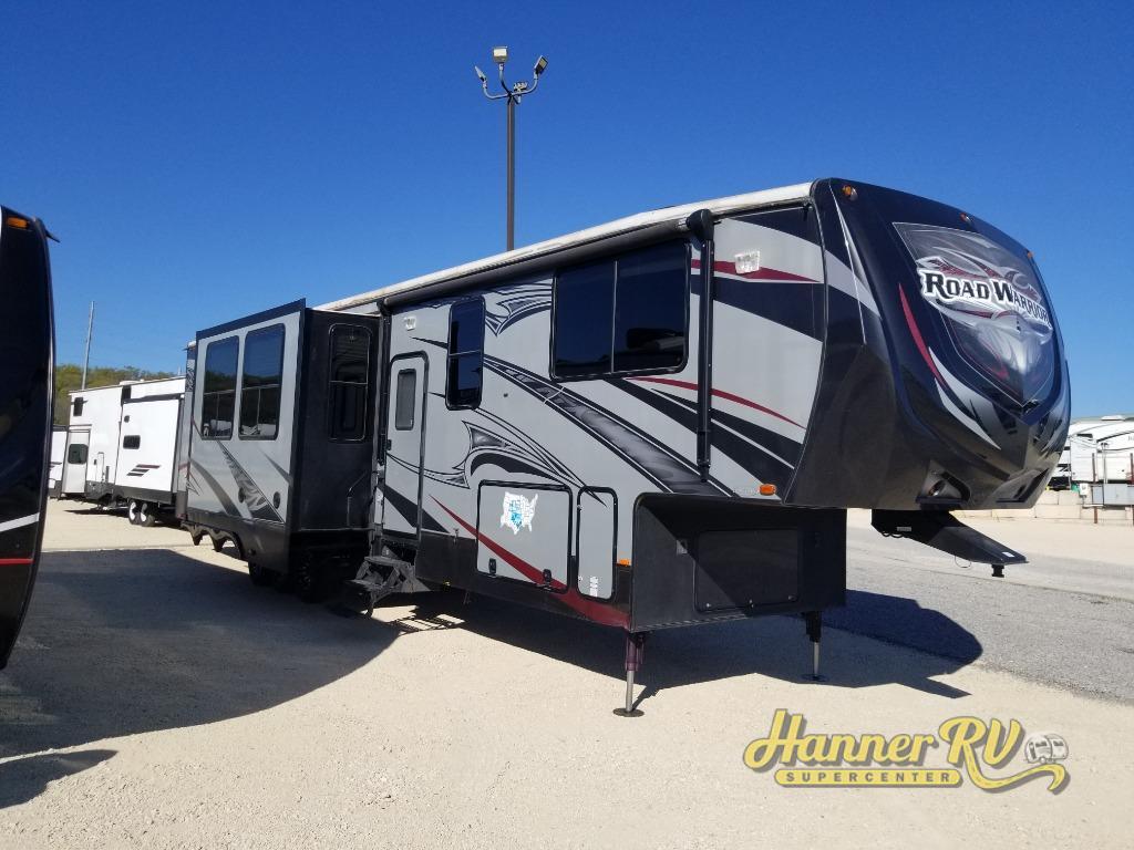 2015 Heartland Road Warrior 425 425RW in baird TX