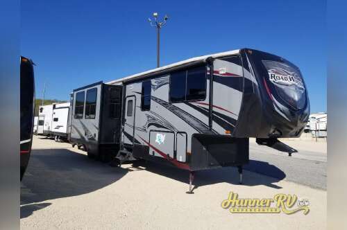 2015 Heartland Road Warrior 425 425RW in baird TX