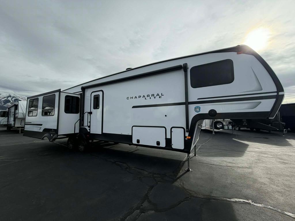 2026 Coachmen Chaparral Lite 30BHS in tremonton UT