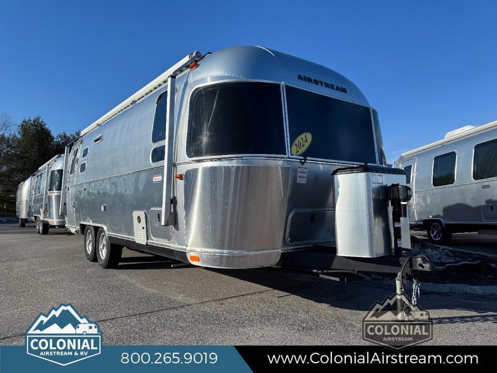 2024 Airstream International 25FBT Twin Hatch in millstone township NJ