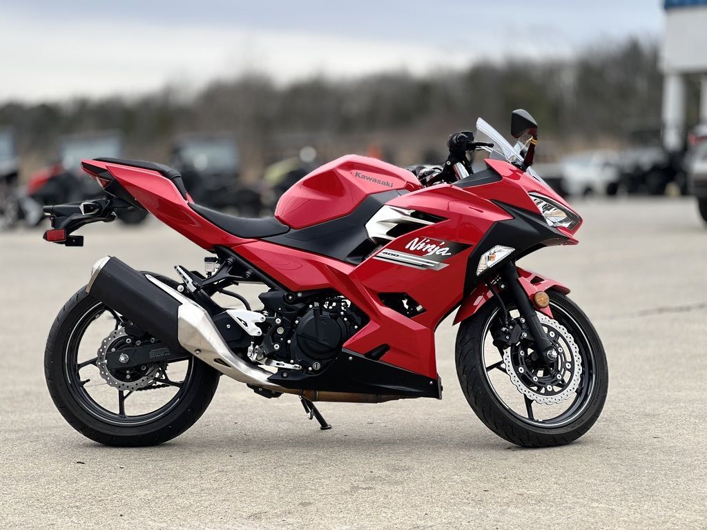 Red Kawasaki Ninja 400 Motorcycles For Sale - Cycle Trader