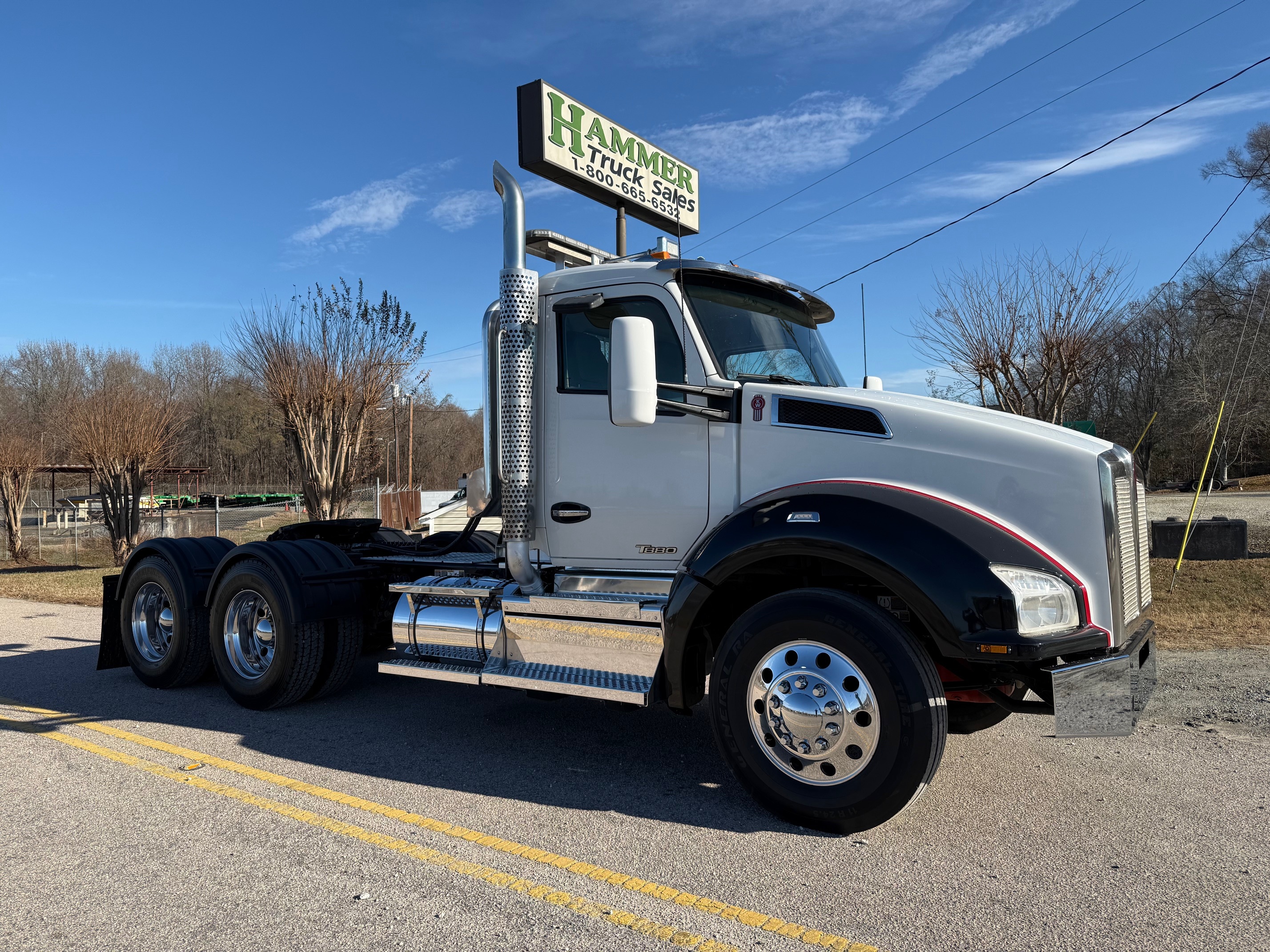 2019 KENWORTH T880 in Salisbury, NC