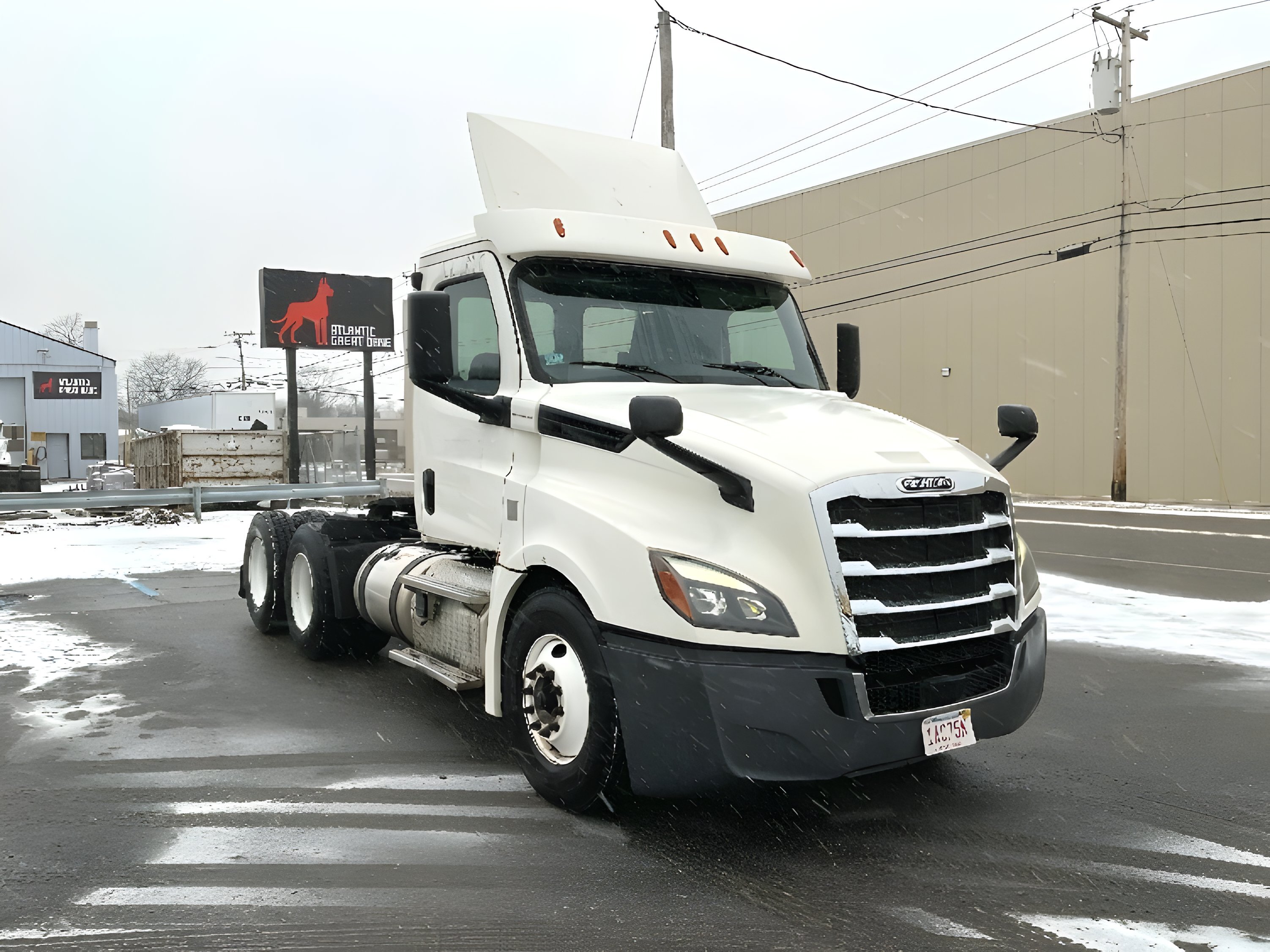 2019 FREIGHTLINER CASCADIA 126 in Londonderry, NH