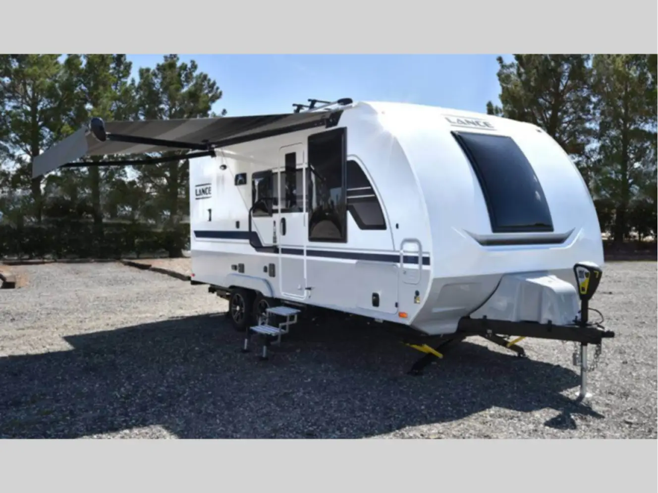 2024 Lance Lance Travel Trailers 1875