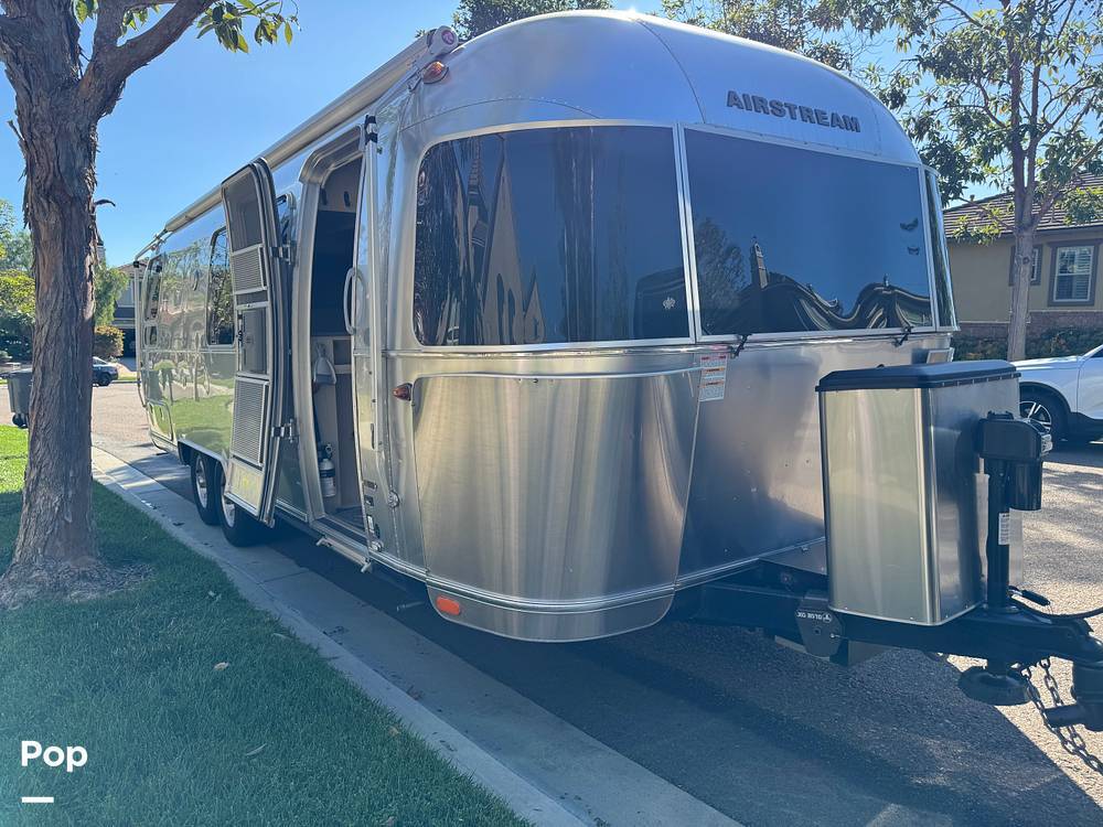 2021 Airstream Flying Cloud 28RB Twin in carlsbad CA