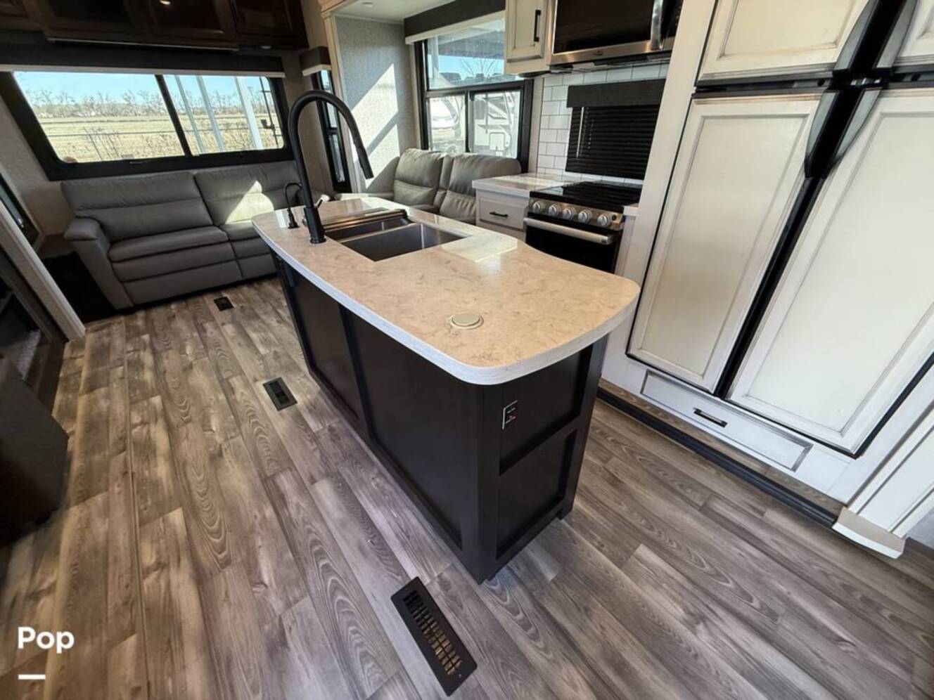 A photo of this 2022 Jayco Eagle 317RLOK
