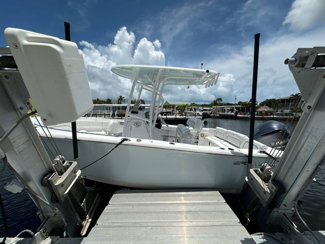 A photo of this 2021 Sportsman Heritage 231