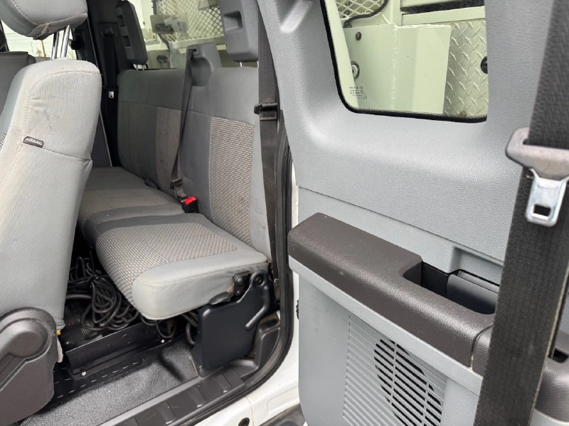 2012 FORD F550