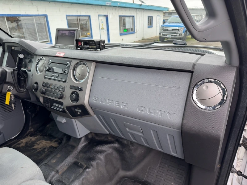 2012 FORD F550