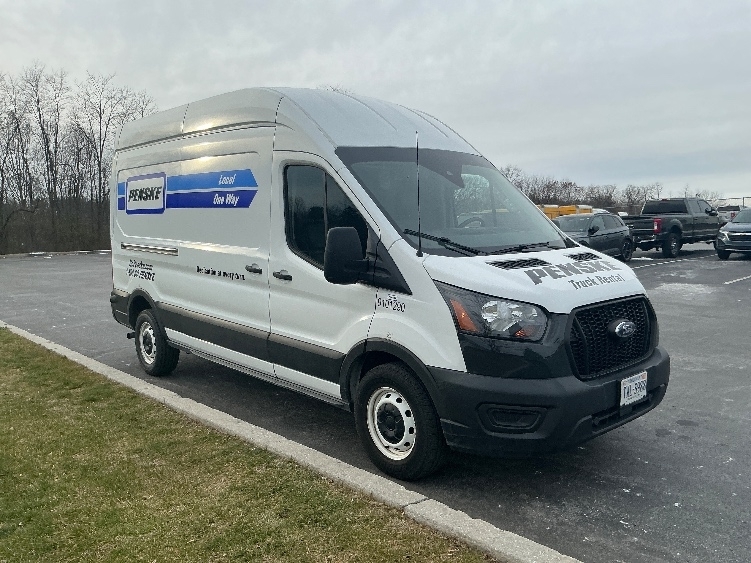 2022 FORD TRANSIT 250 in Harrisburg, PA