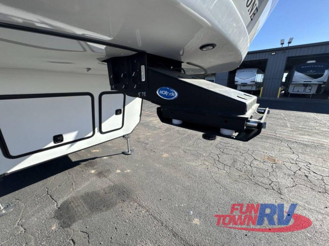 A photo of this 2026 Keystone Rv Montana 3231CK