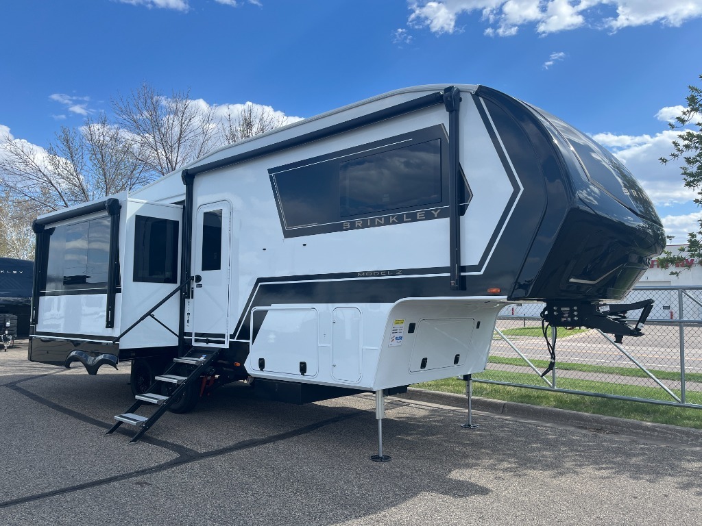 2026 Brinkley Model Z 2700 in ramsey MN