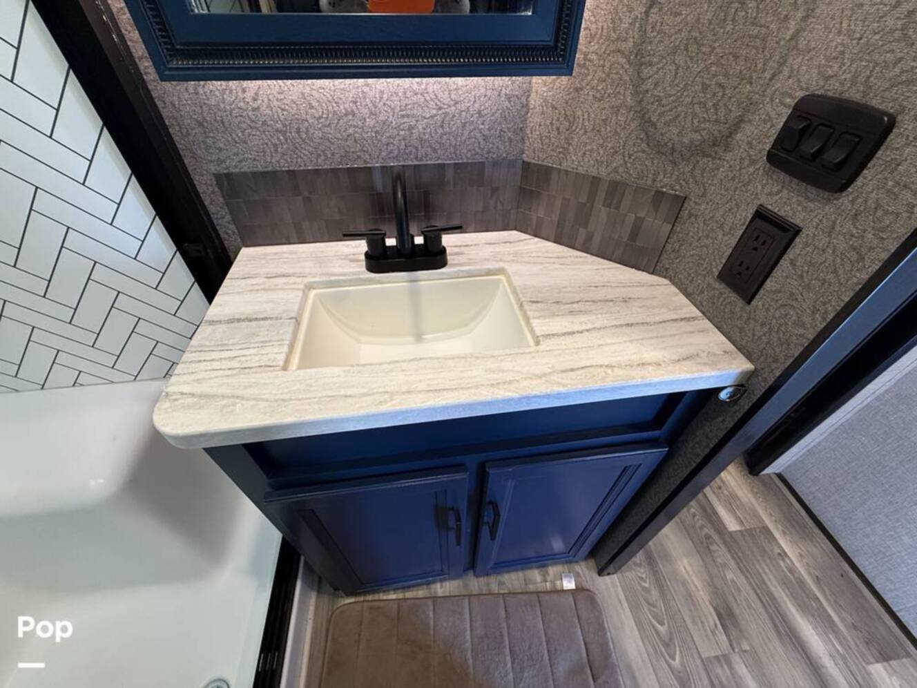 A photo of this 2022 Jayco Eagle 317RLOK