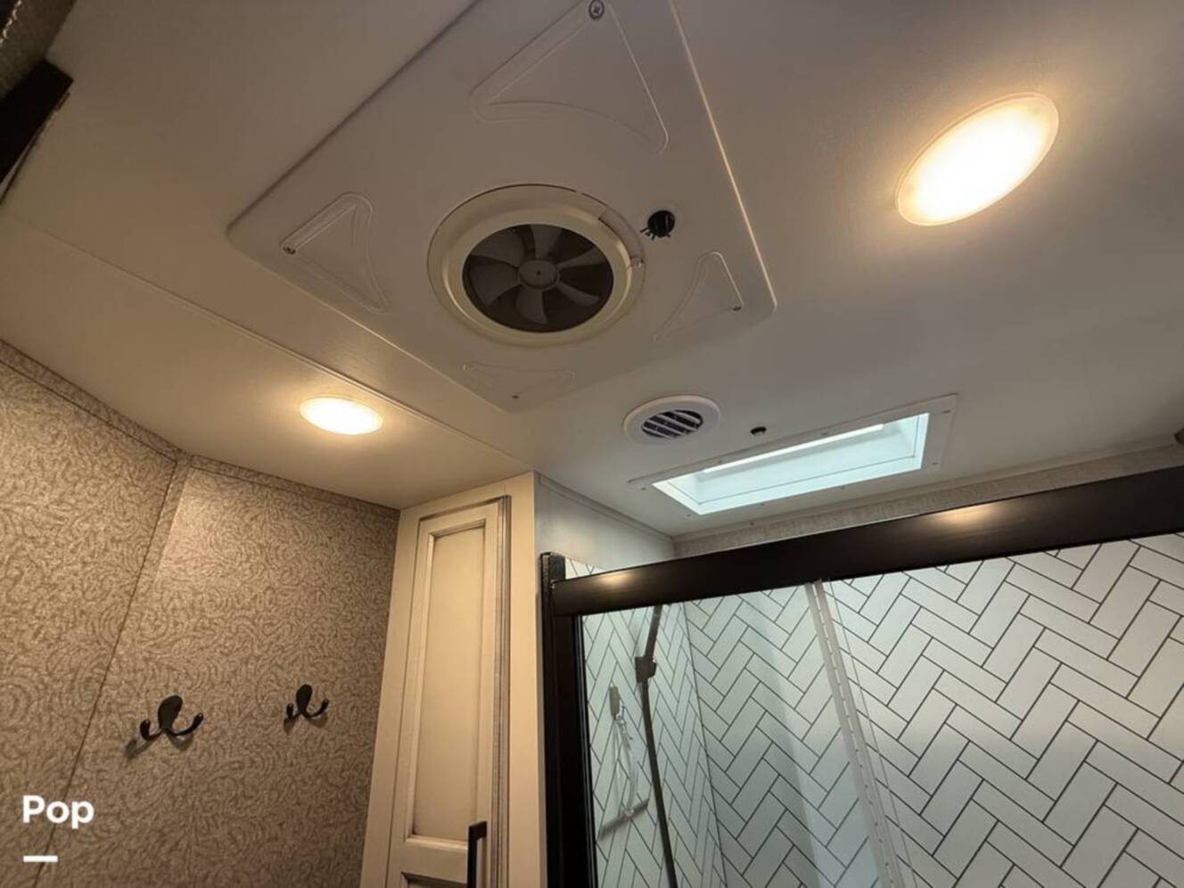 A photo of this 2022 Jayco Eagle 317RLOK