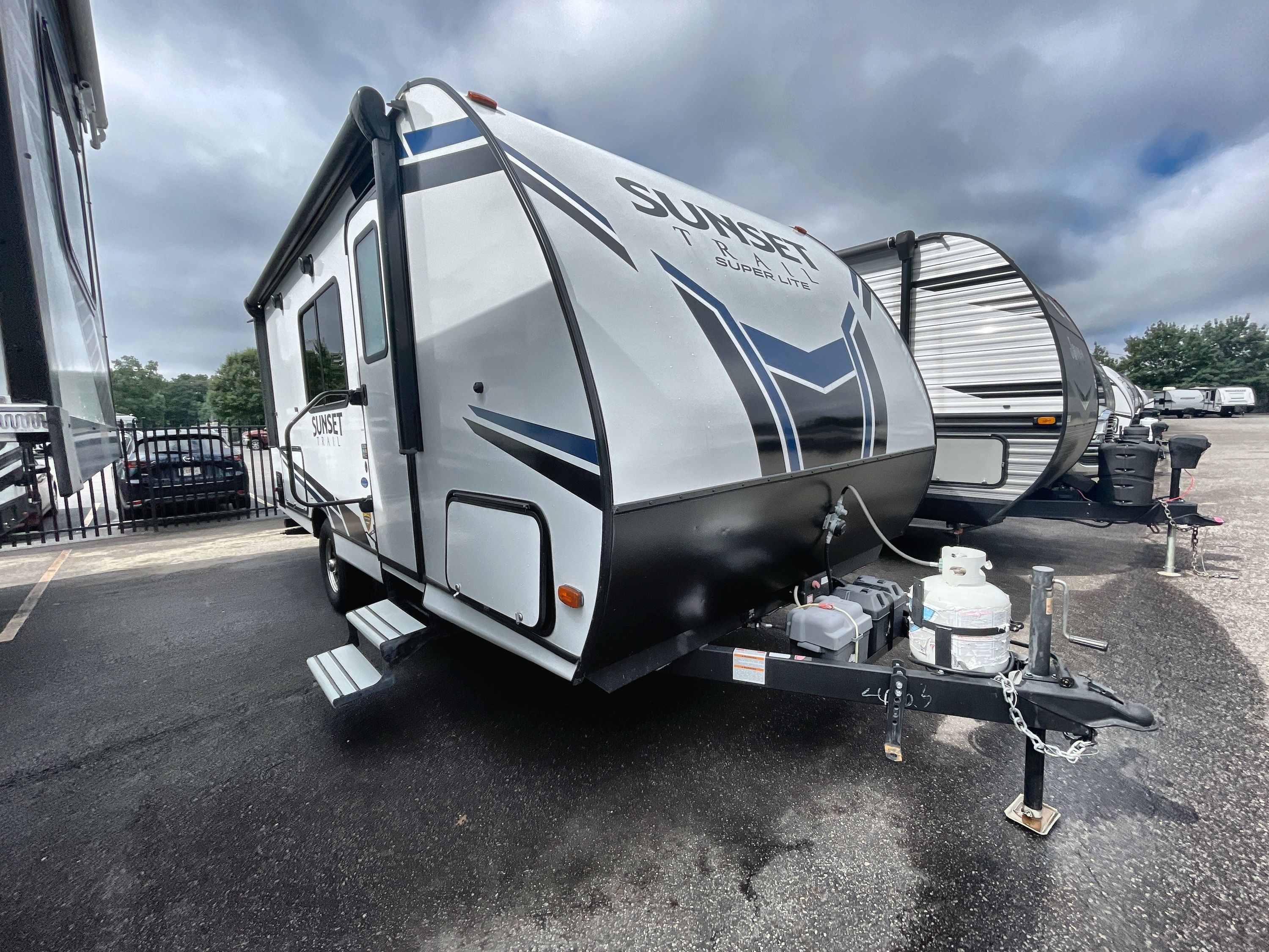 Crossroads Sunset Trail SS186BH RVs For Sale - RV Trader