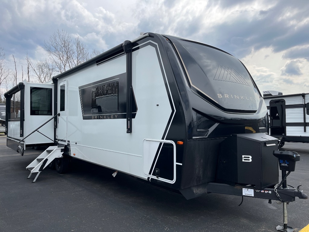 2026 Brinkley Model Z Air 310 in orchard park NY