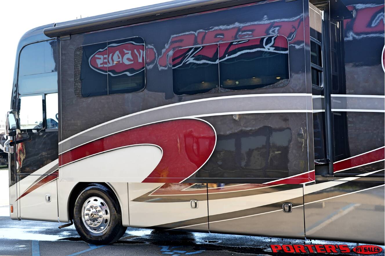 A photo of this 2018 Thor Motor Coach TUSCANY 40RT