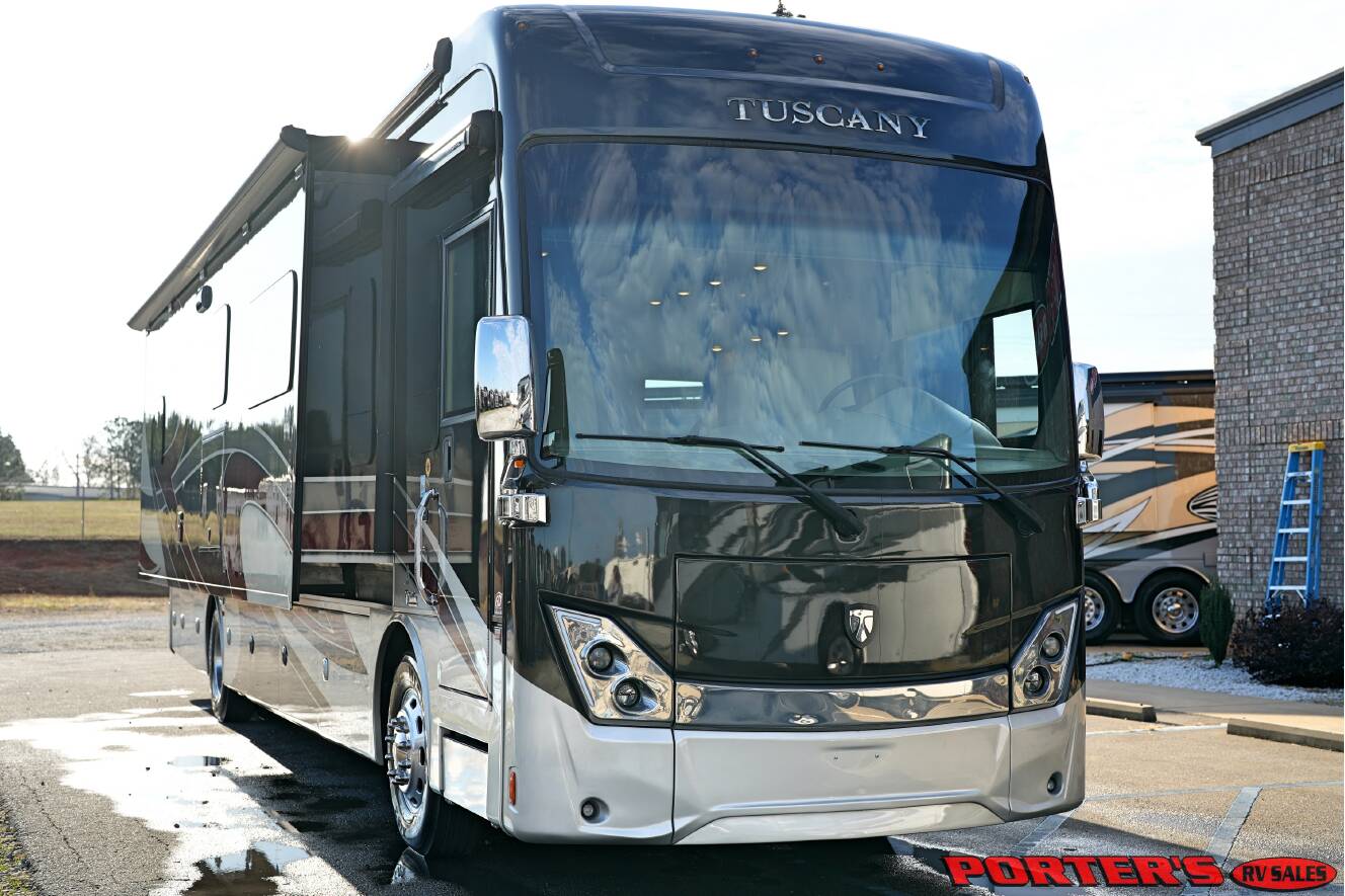 A photo of this 2018 Thor Motor Coach TUSCANY 40RT