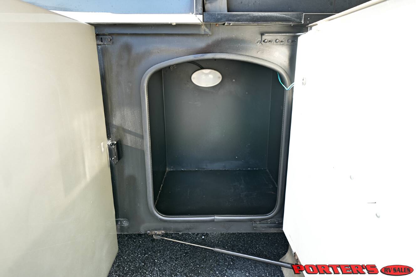 A photo of this 2018 Thor Motor Coach TUSCANY 40RT