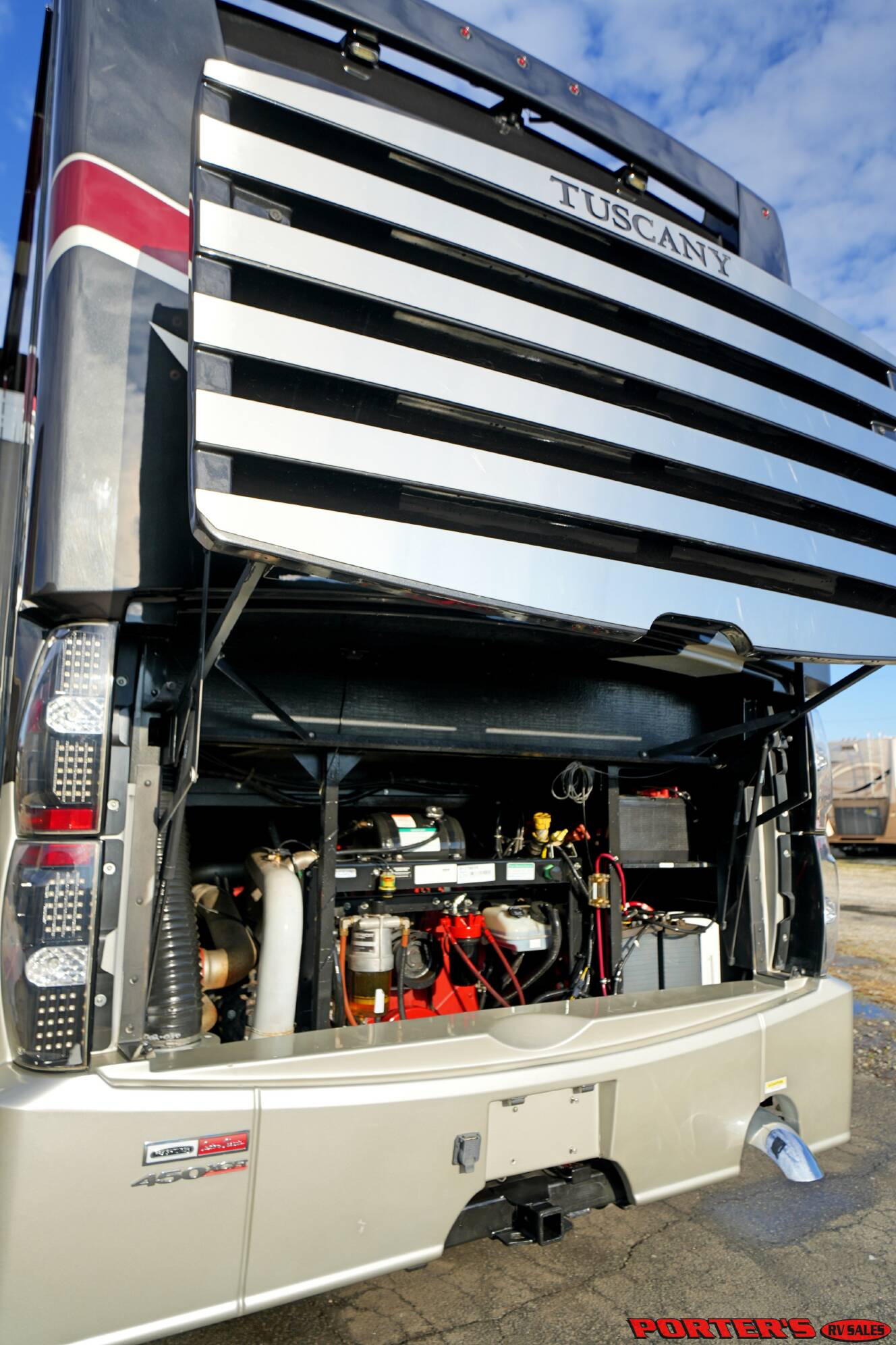 A photo of this 2018 Thor Motor Coach TUSCANY 40RT