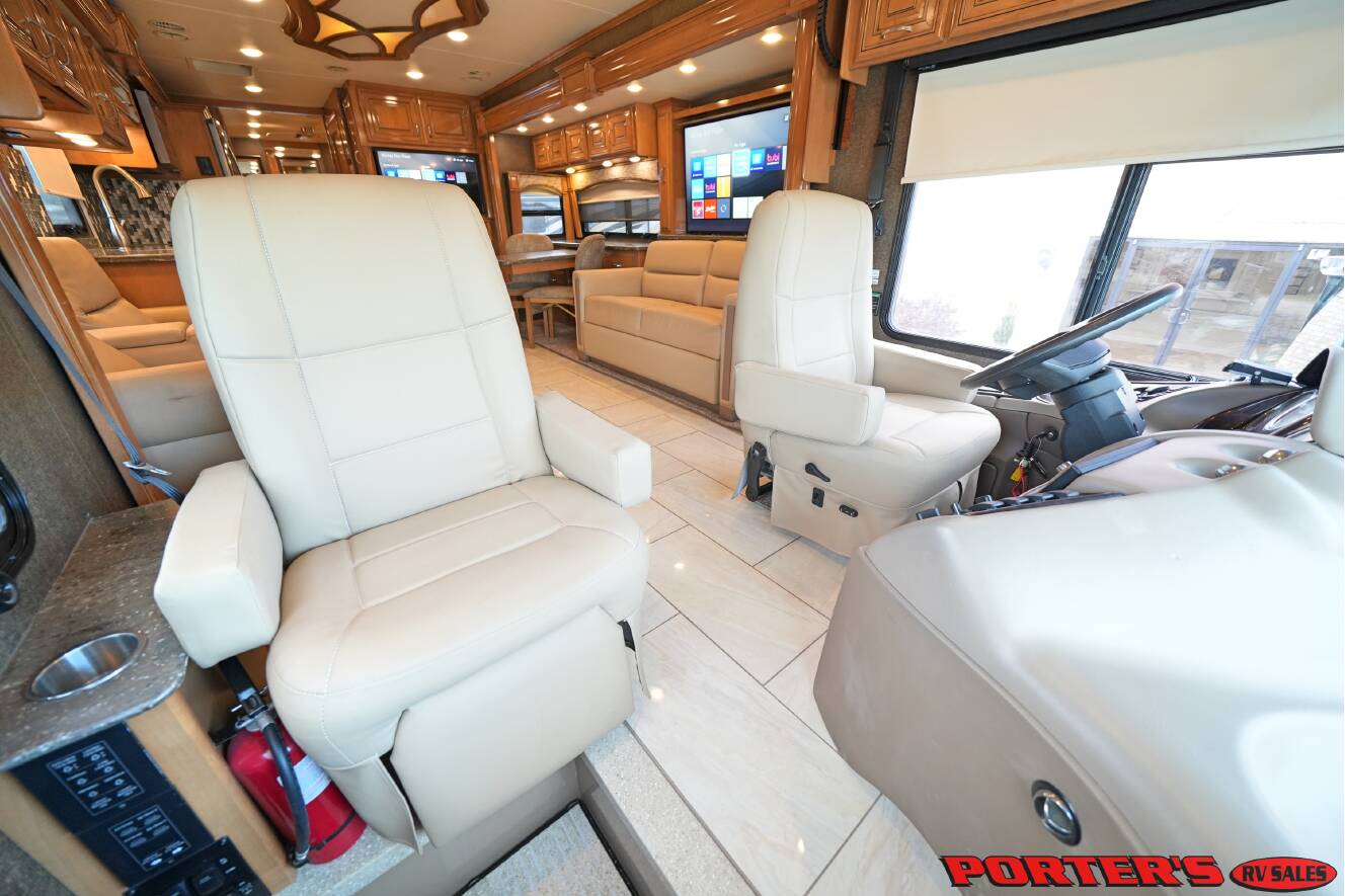A photo of this 2018 Thor Motor Coach TUSCANY 40RT