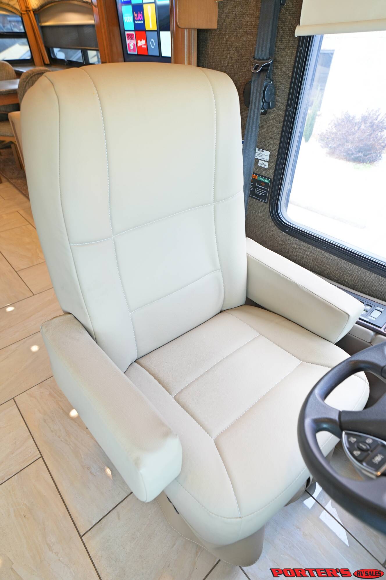 A photo of this 2018 Thor Motor Coach TUSCANY 40RT