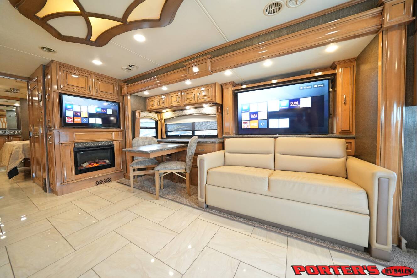 A photo of this 2018 Thor Motor Coach TUSCANY 40RT