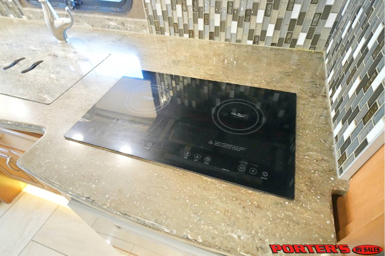 A photo of this 2018 Thor Motor Coach TUSCANY 40RT