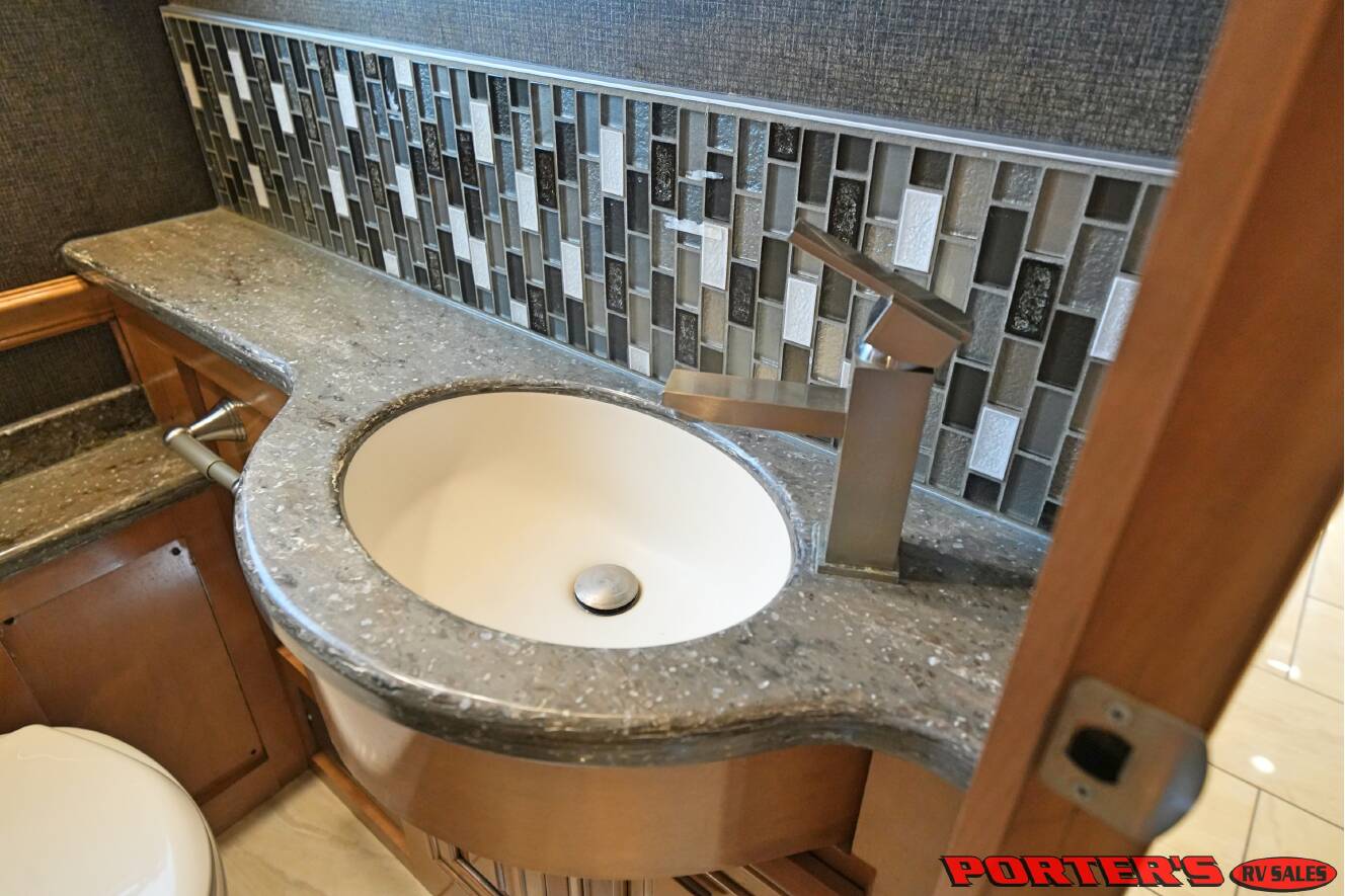 A photo of this 2018 Thor Motor Coach TUSCANY 40RT