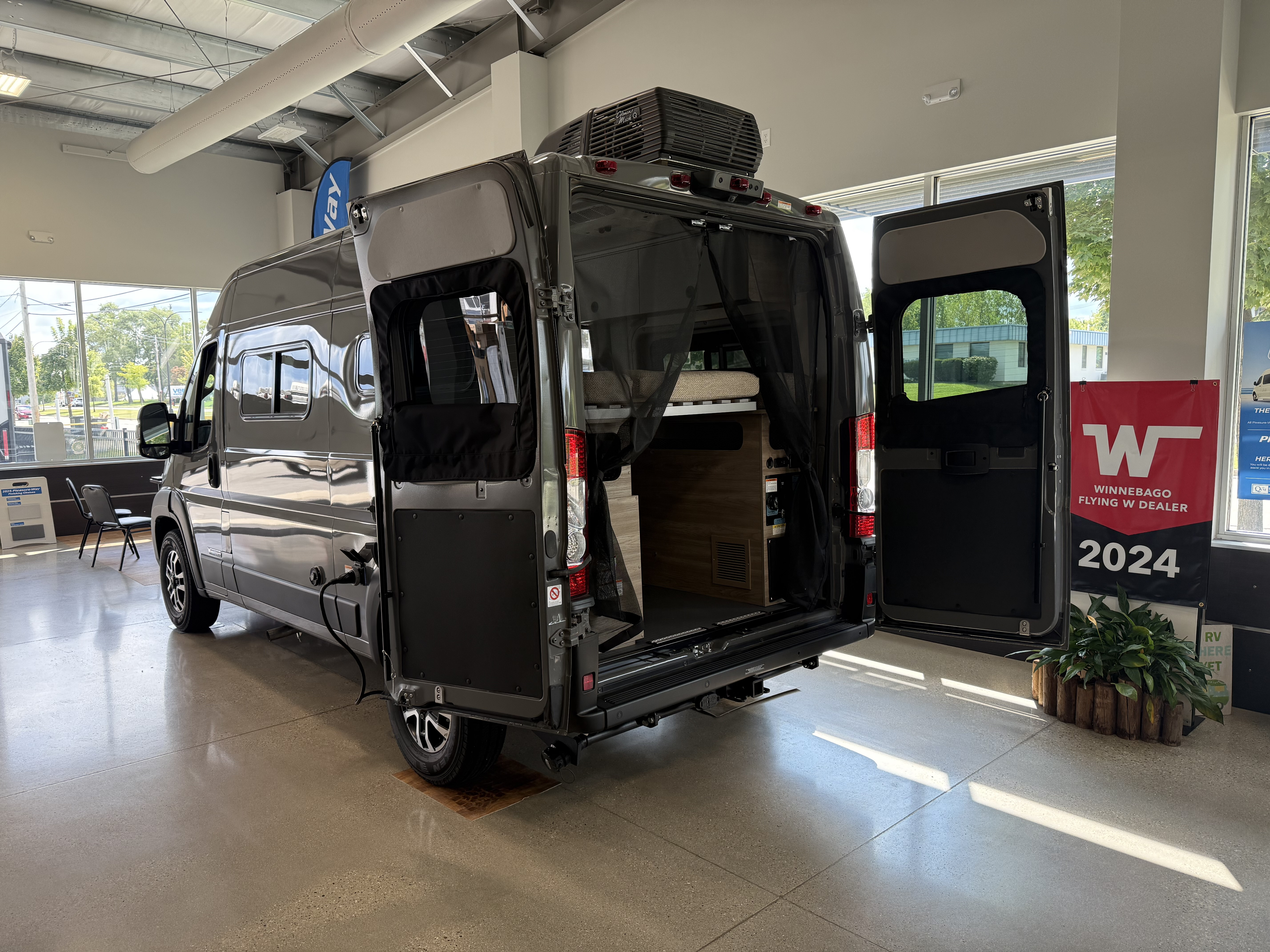 2026 Winnebago Solis Pocket 36A in milwaukee WI