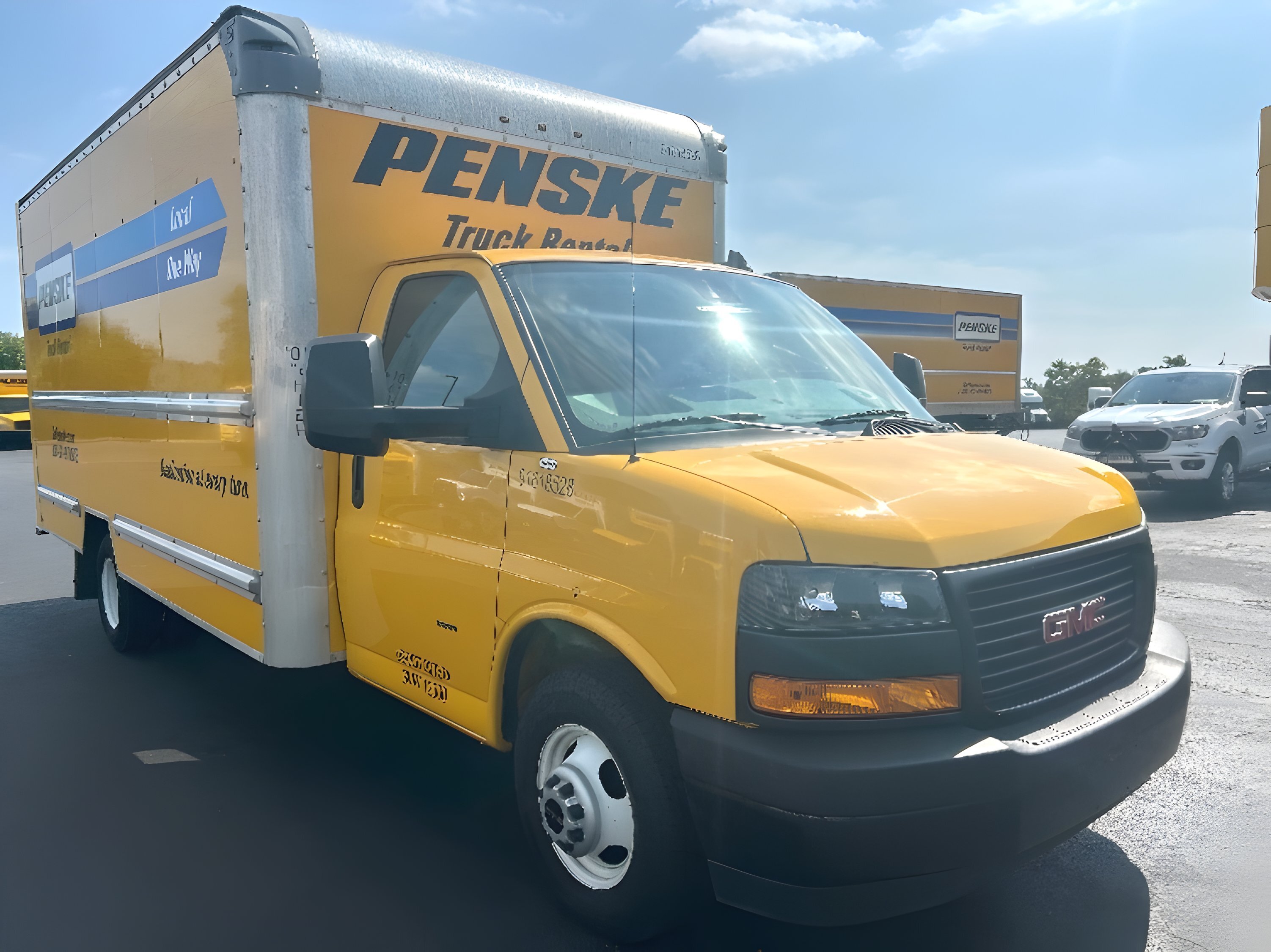 2021 GMC SAVANA in Alexandria, VA