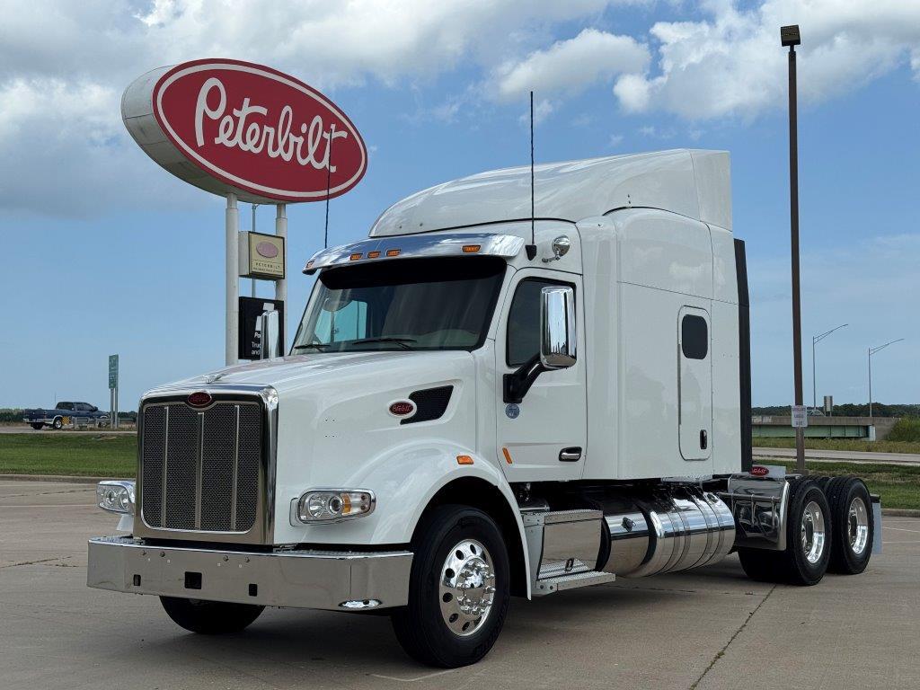 2022 PETERBILT 567 in Strafford, MO