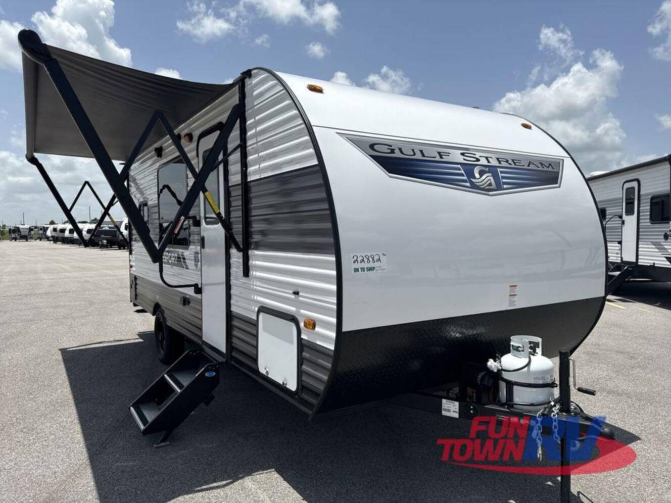 A photo of this 2026 Gulf Stream Rv Kingsport Super Lite 199RK