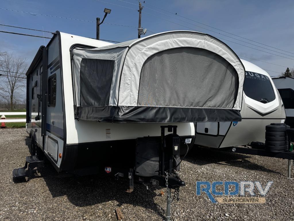 2019 Jayco Jay Feather X23B in north ridgeville OH