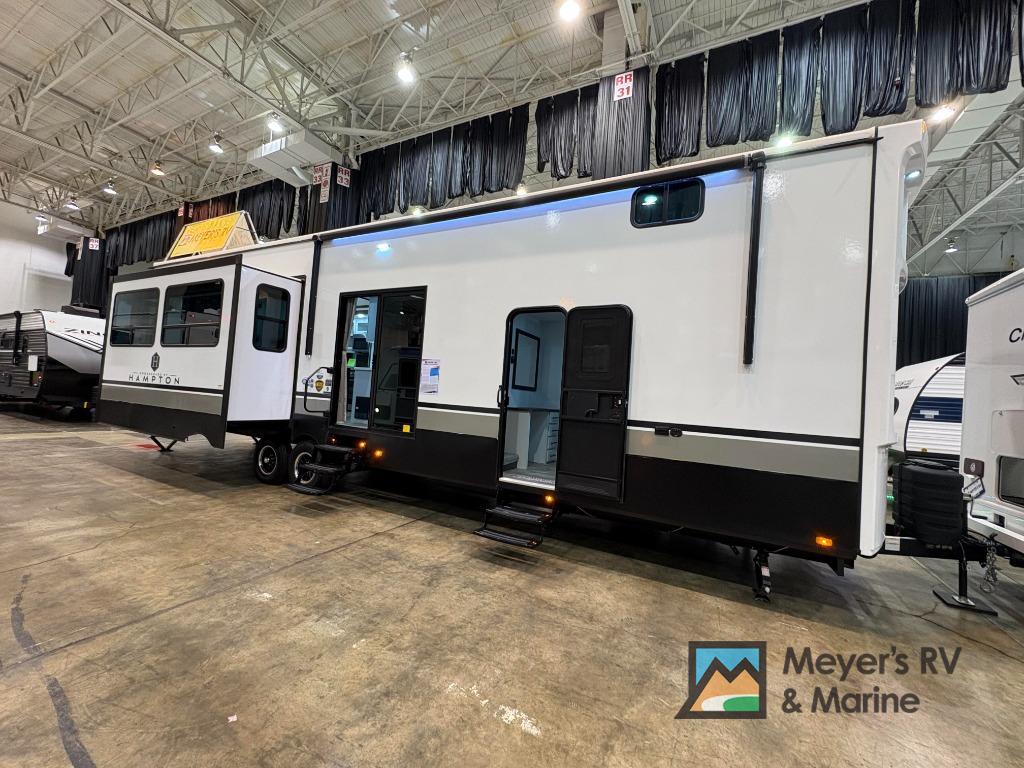 2026 Crossroads Rv Hampton 375DBL in madison OH
