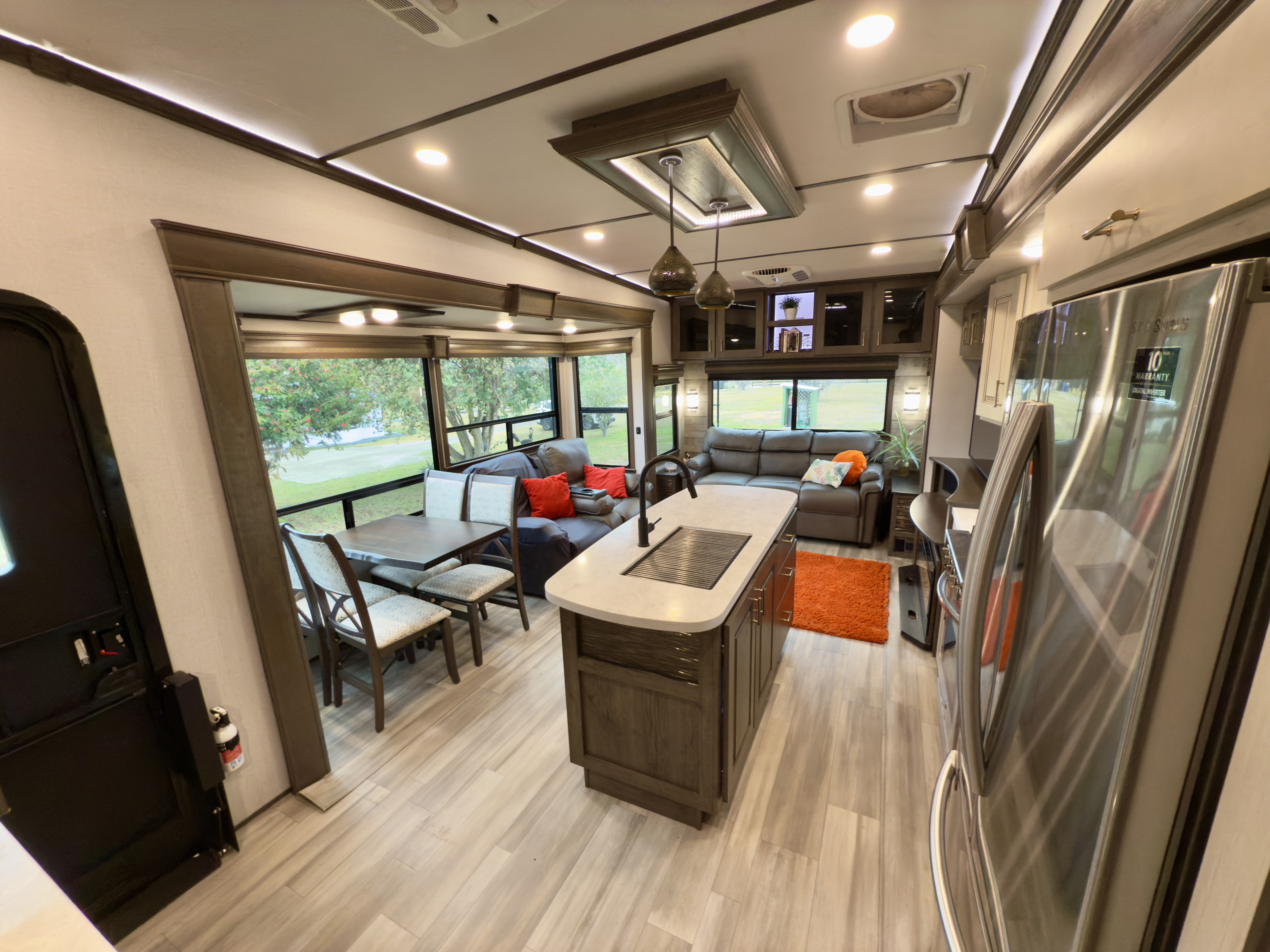 2021 Alliance Rv PARADIGM 340RL RV