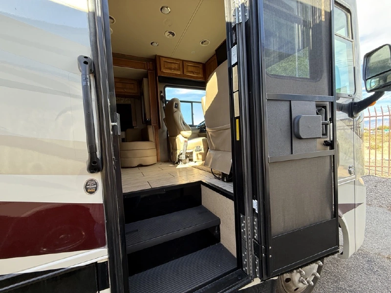2018 TIFFIN MOTORHOMES ALLEGRO OPEN ROAD 32SA