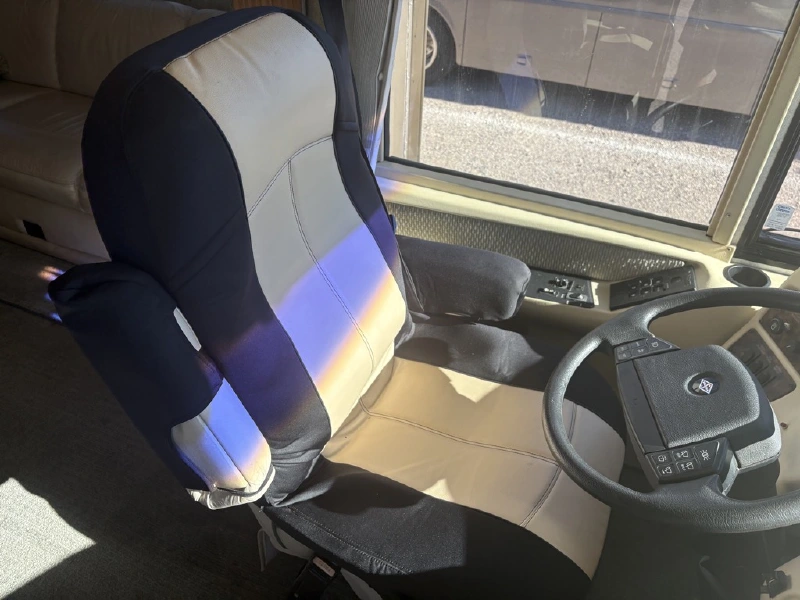 2003 NEWMAR DUTCHSTAR 4005