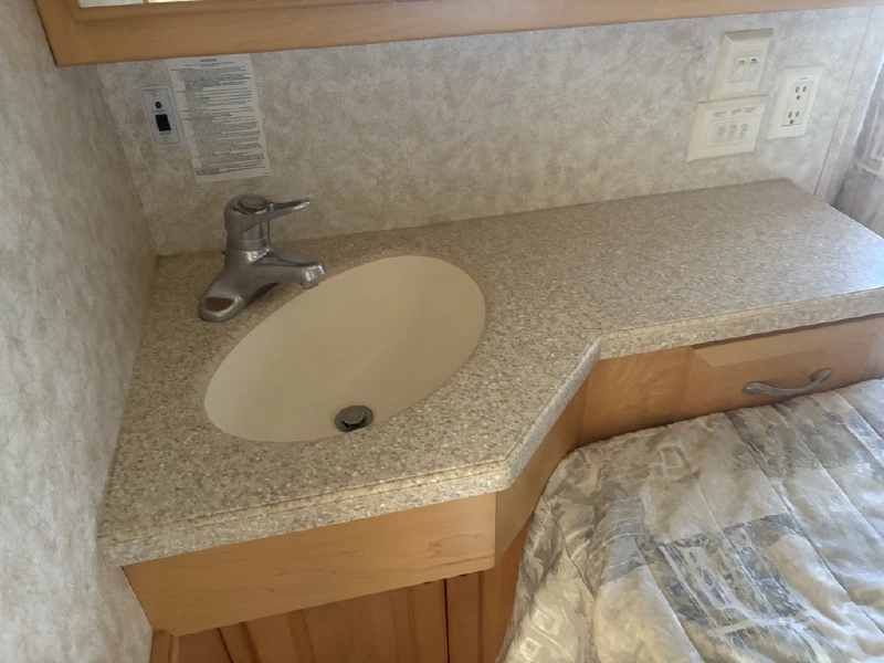 2003 NEWMAR DUTCHSTAR 4005