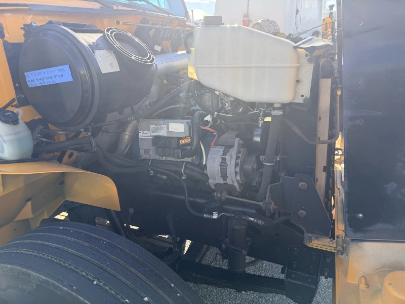 2001 INTERNATIONAL 4000