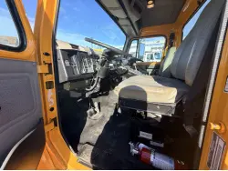 2001 INTERNATIONAL 4000