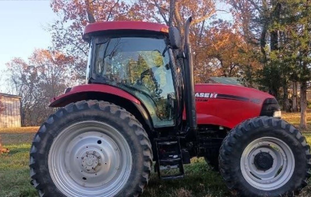 2007 CASE IH Maxxum 140 Pro in Jerico Springs, MO