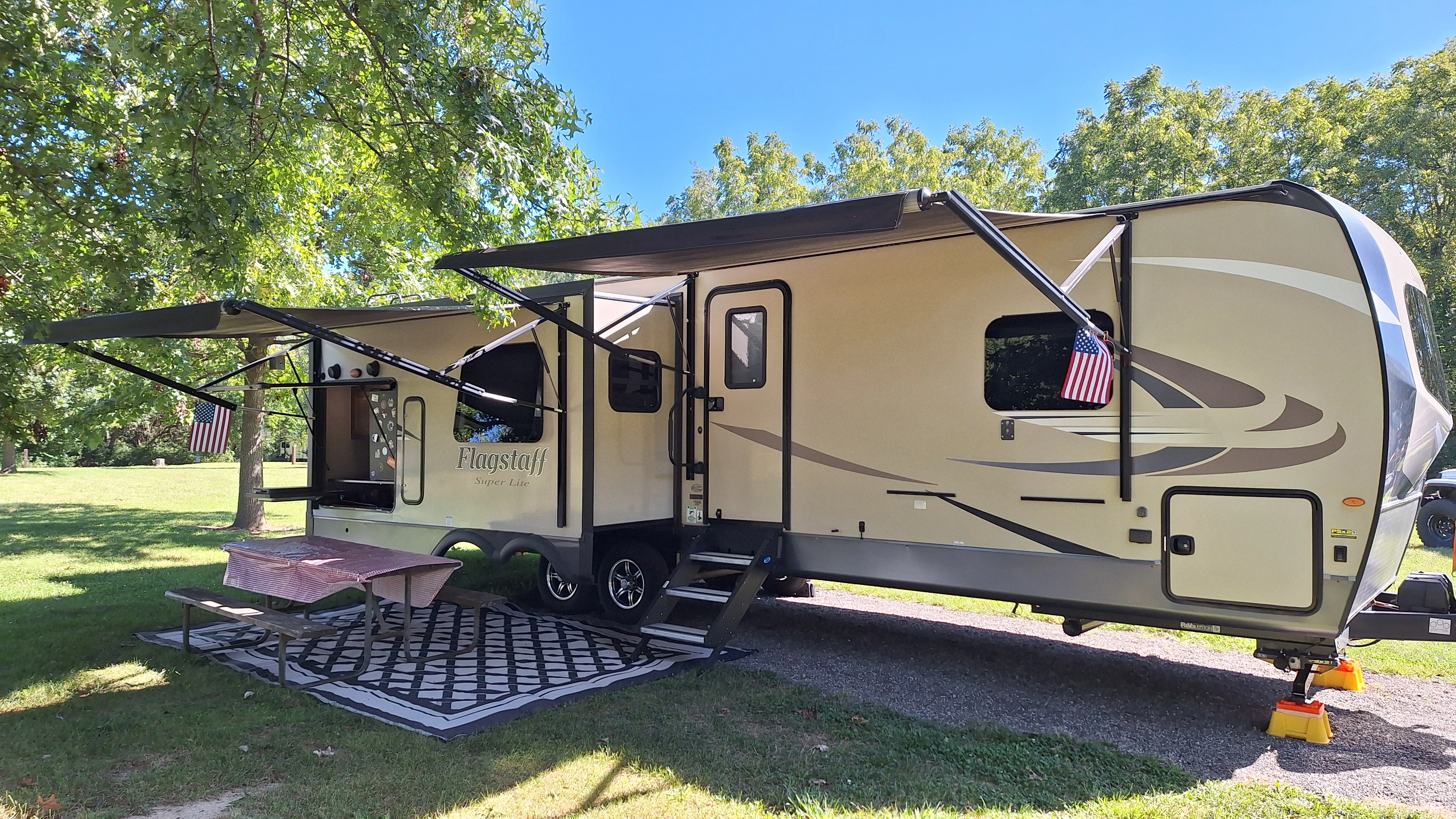 2020 Forest River FLAGSTAFF SUPER LITE 29RSWS RV