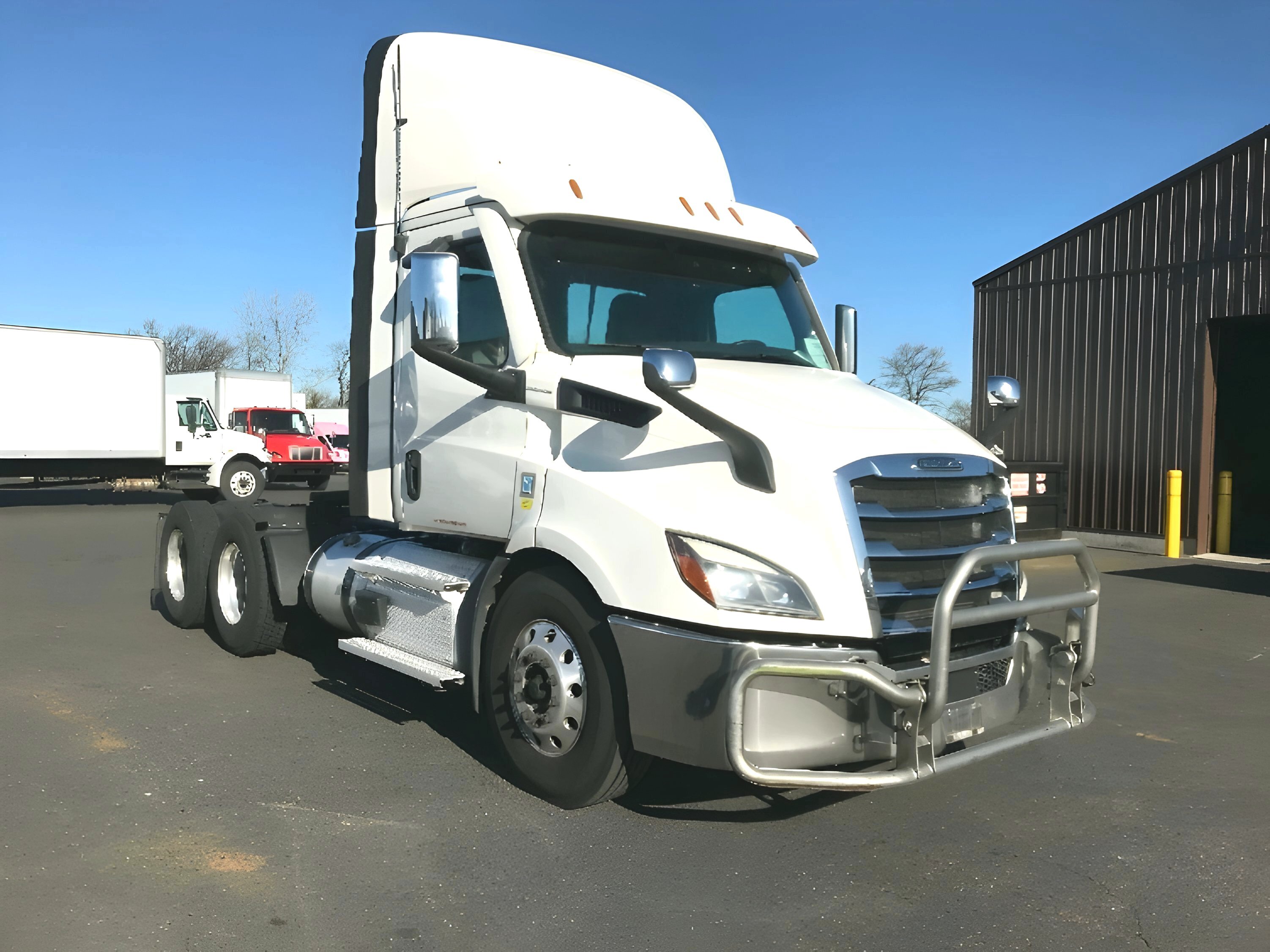 2021 FREIGHTLINER CASCADIA 116 in Burlington, NJ