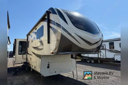 2026 Grand Design Momentum 395MT in cicero NY