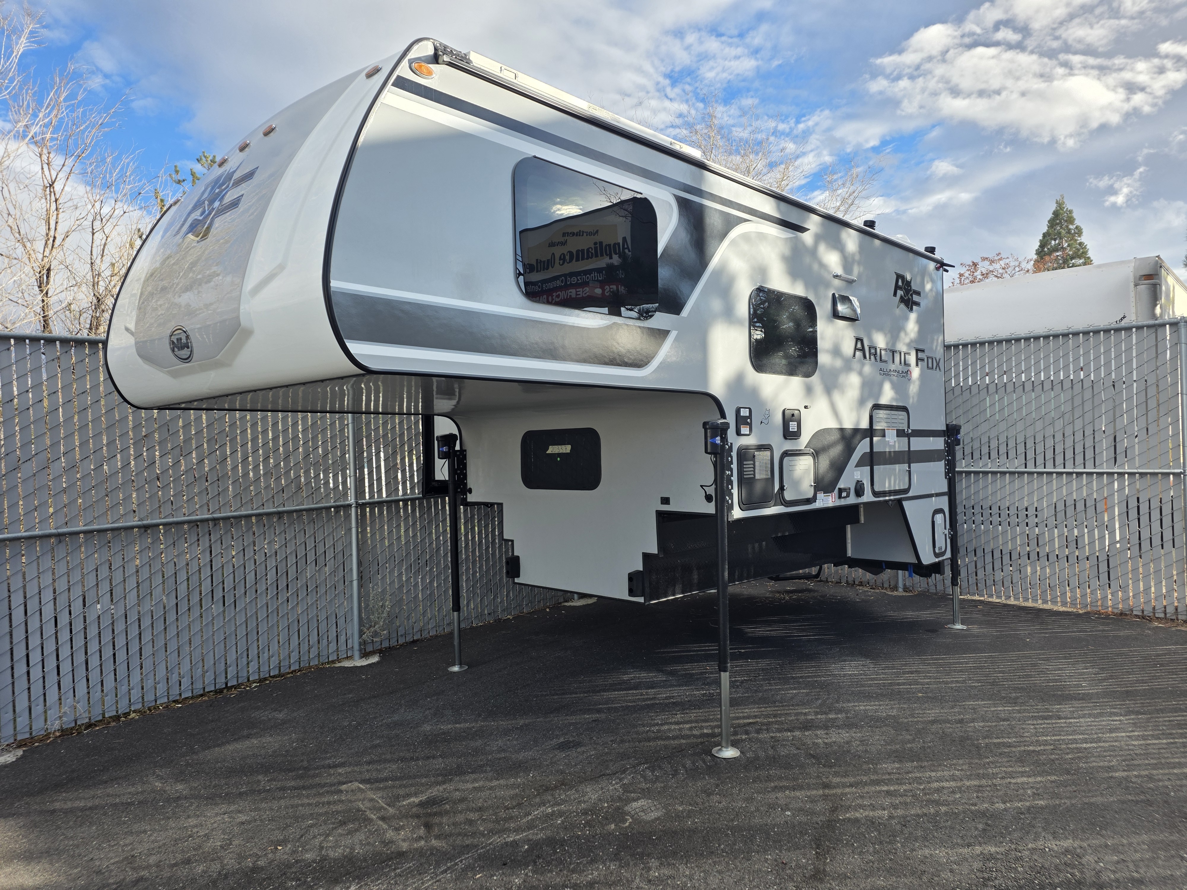 2026 Northwood Mfg ARCTIC FOX 990 in carson city NV