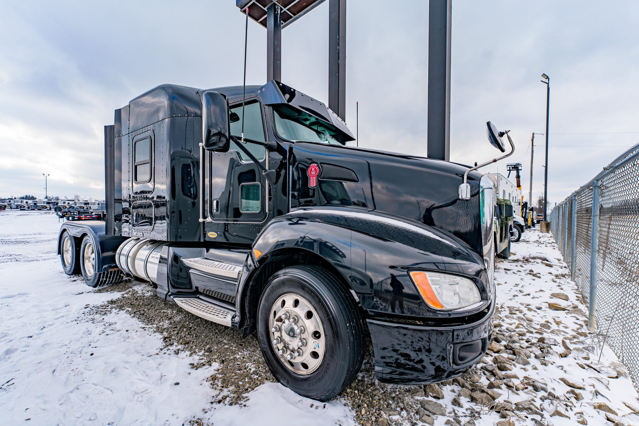 2012 KENWORTH T660 in North Jackson, OH